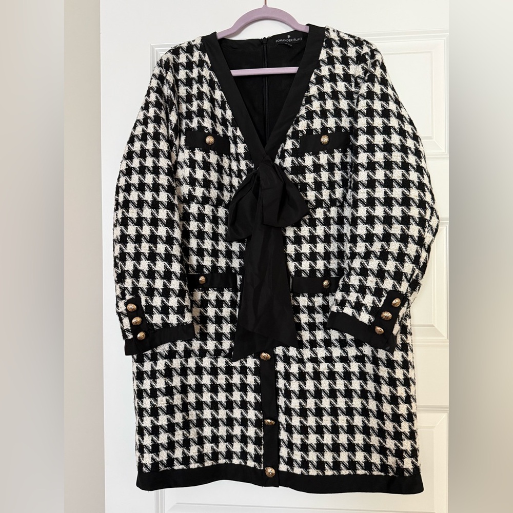 Tuckernuck x Pomander Place CoCo Tweed Bow Dress in Houndstooth size Large